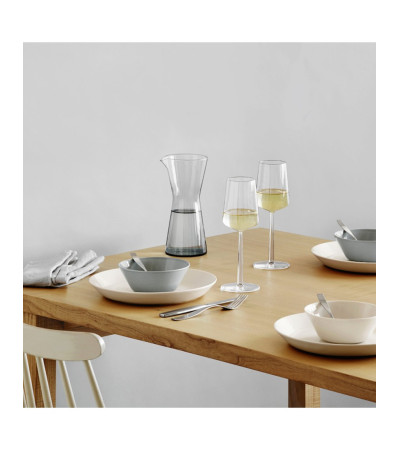 Piatto Teema white Ø26 cm di iittala. Design Kaj Franck
