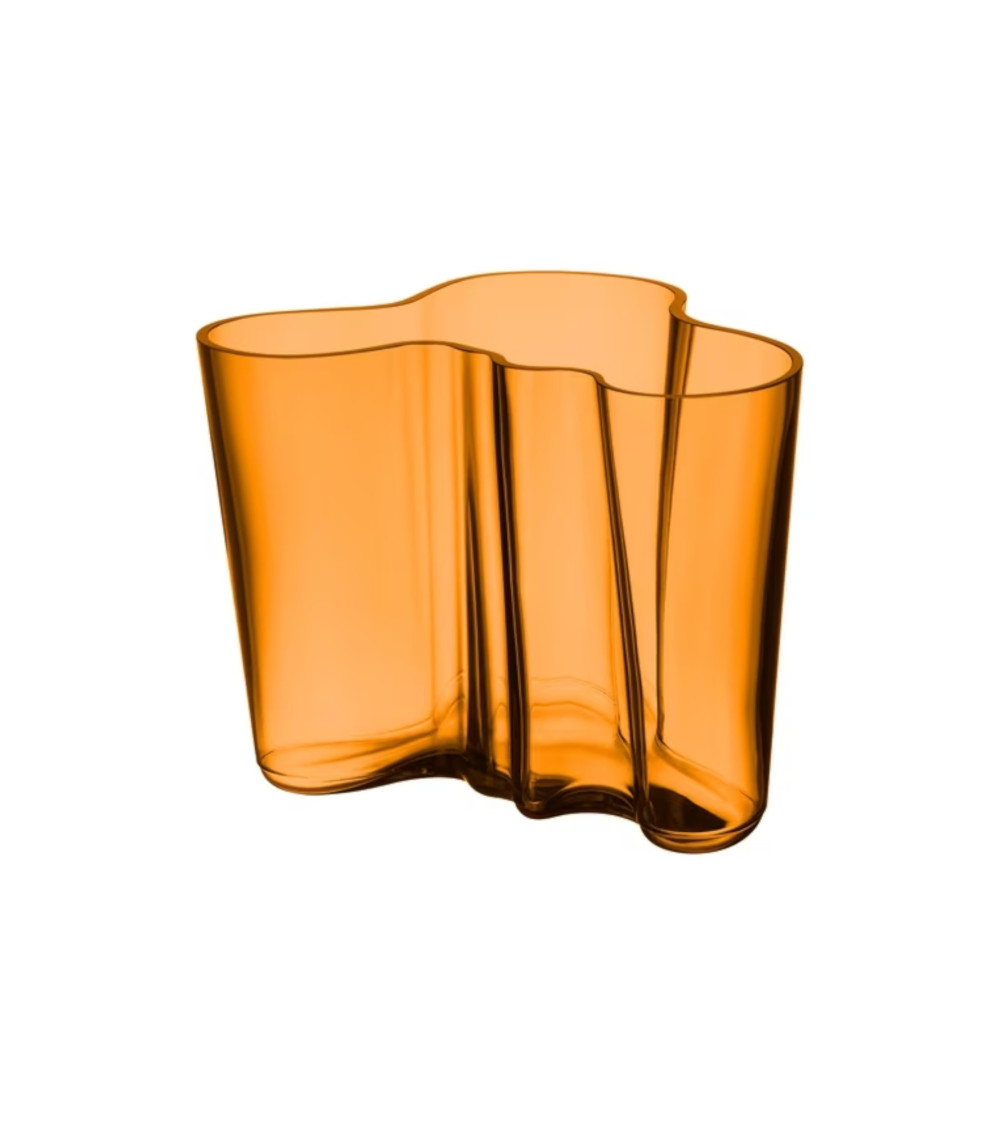 Glass vase 160mm by iittala. Alvar Aalto design.