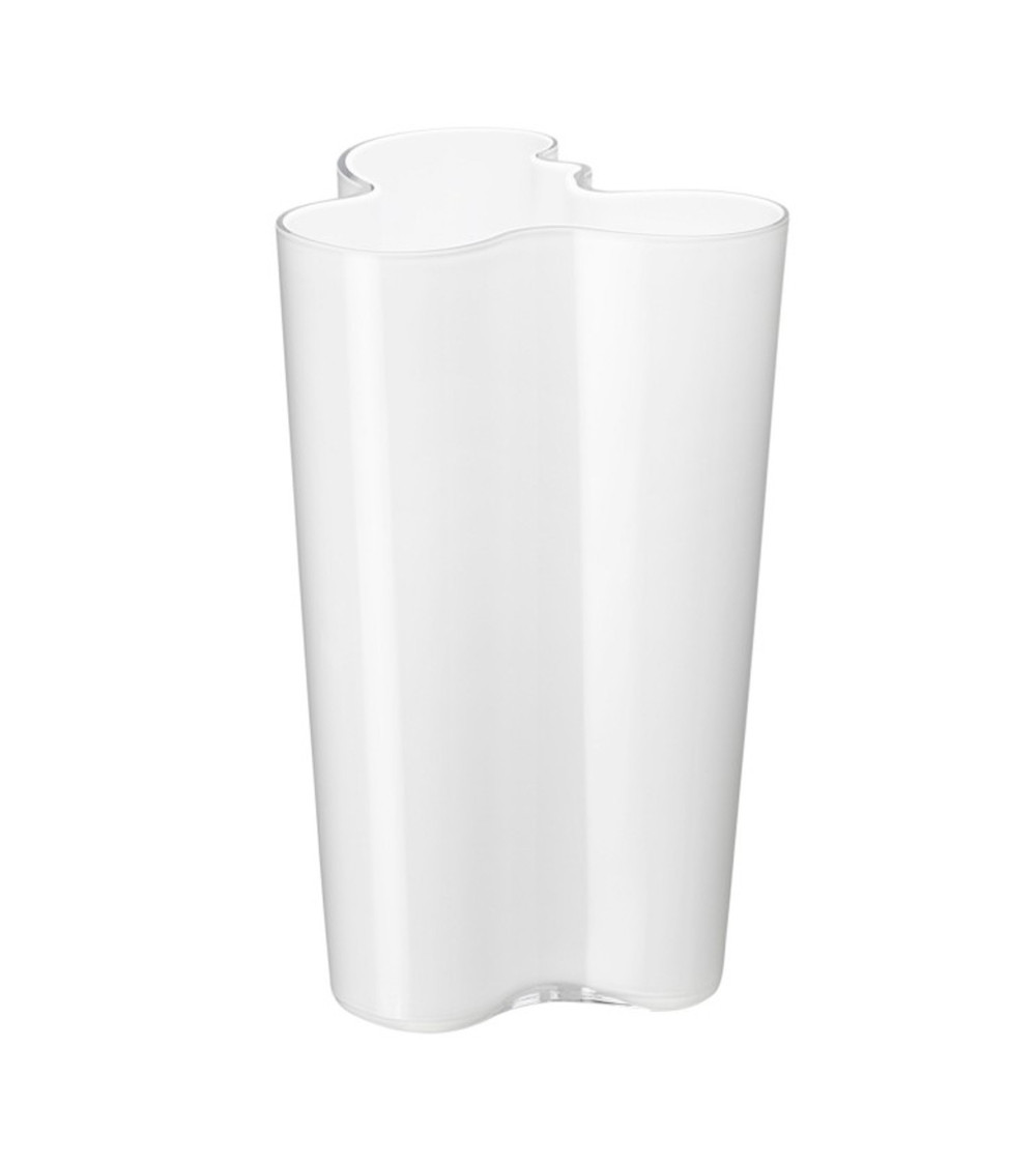 Glass vase 251mm by iittala. Alvar Aalto design.