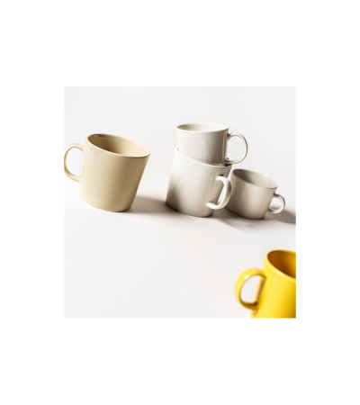 Tazza bianca Teema di Iittala. Design di Kaj Franck.
