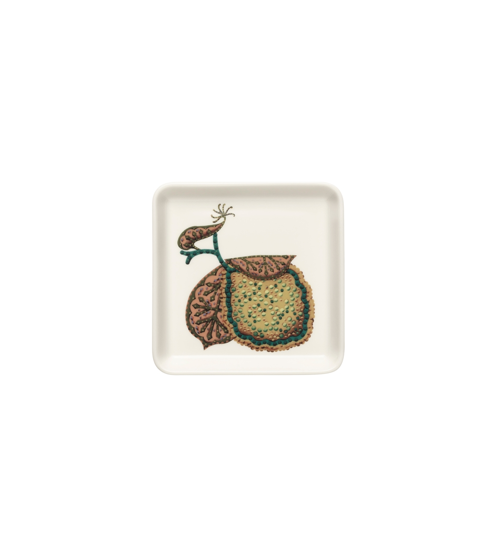 Taika Sato plate from iitala. Designer Heikki Orvola.